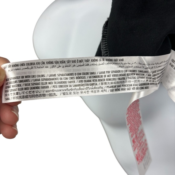 Disney Parks/Marvel Guardians of the Galaxy Graphic T-Shirt, size Large, NWOT - Picture 12 of 14